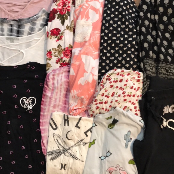 Various Tops - Juniors Lot 13 items